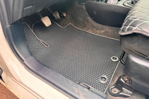 Toyota Yaris 2010–2020 Carsuit ДВС gumijasti tepihi za notranjost (Črni) fotografija 4