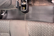 Toyota Yaris 2010–2020 Carsuit ДВС gumijasti tepihi za notranjost (Črni) fotografija 5