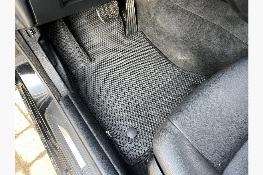 BMW serija 5 F10/F11 2010–2016 Gumijaste avto preproge Carsuit 2013-2016 (črne) Image