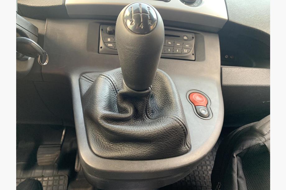Renault Kangoo 2008–2020 Usnjena manšeta prestavne ročice (črna) Image