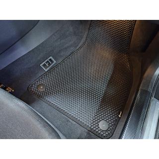 Gumijasti tepihi Carsuit (Črni) Audi A4 B6 2000–2004 fotografija 4