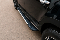 Dacia Duster 2008–2018 Stranske stopnice RedLine V1 (2 kos, aluminij) fotografija 1