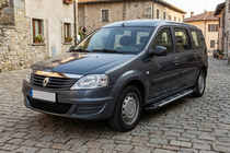 Renault Logan MCV 2005–2013 Bočni pragovi Sunrise (2 kos, aluminij) fotografija 1