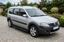 Renault Logan MCV 2005–2013 Stranske stopnice Bosphorus Black (2 kosa, aluminij) fotografija 1