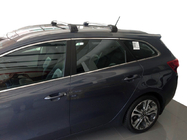 Kia Ceed 2012–2018 Strešni nosilci (prečke) za integrirane strešne letve, zaklepni na ključ WingCarrier V2 (2 kos) Siva fotografija 1