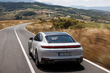 Pregled Porsche Panamera Turbo S E-Hybrid 2024 fotografija 4