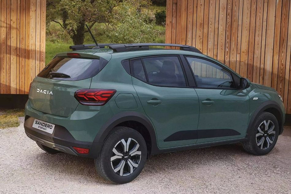 Dacia Sandero Stepway tretje generacije: Cenovno dostopen crossover-hatchback Fotografija 3