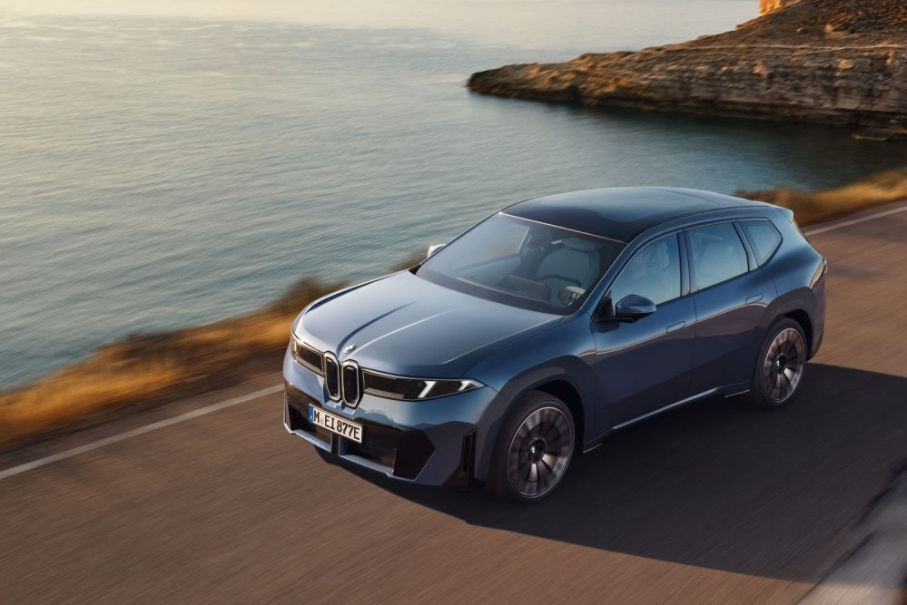 Preizkus novega BMW iX3 2026: električna doba Neue Klasse