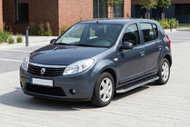 Renault Sandero 2007–2013 Stranski pragovi Maydos V1 (2 kos, aluminij ↗ nerjaveče jeklo) fotografija 1