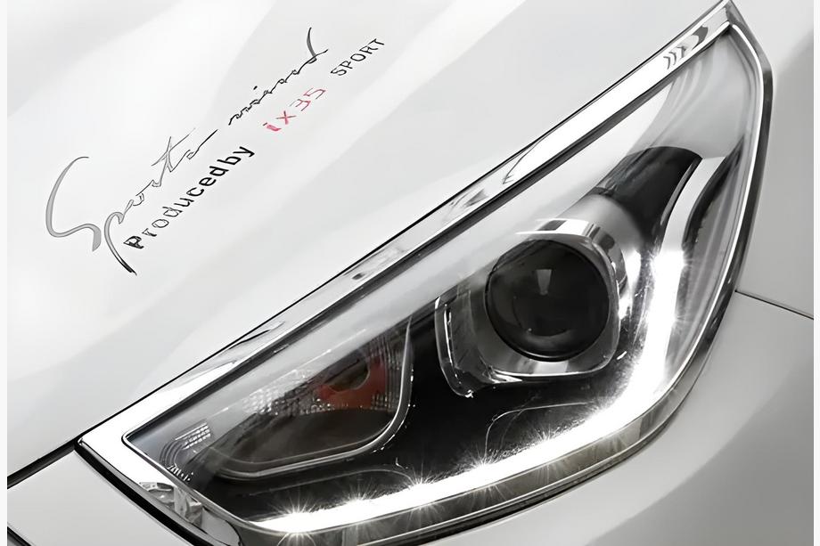 Hyundai IX-35 2010–2015 Kromirane obrobe žarometov (2013-2015, 2 kos, plastika) Image