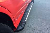Ford Kuga/Escape 2013–2019 Stranske stopnice RedLine V1 (2 kos, aluminij) fotografija 1