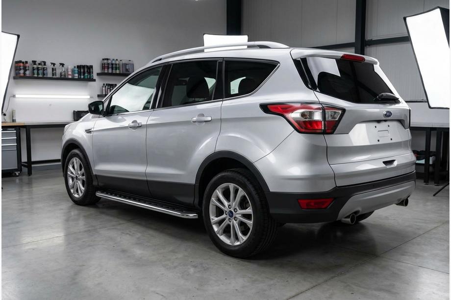 Ford Kuga/Escape 2013–2019 Stranski pragovi Maydos V1 (2 kos, aluminij ↗ nerjaveče jeklo) Image