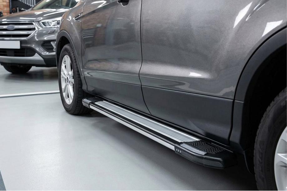 Ford Kuga/Escape 2013–2019 Stranske stopnice Rainbow (2 kos, aluminij) Image