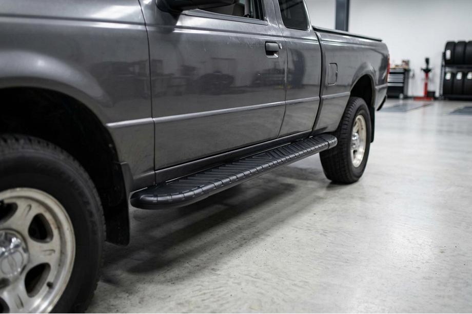 Ford Ranger 2007–2011 Bočne stopnice Bosphorus Black (2 kos, aluminij) Image