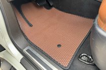 Toyota Land Cruiser 200 2007–2021 Gumijasti tepihi Carsuit (2007-2012, rjava) fotografija 1
