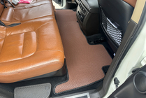 Toyota Land Cruiser 200 2007–2021 Gumijasti tepihi Carsuit (2007-2012, rjava) fotografija 4