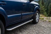 Hyundai Tucson JM 2004– Stranski pragovi Maydos V1 (2 kos, aluminij ↗ nerjaveče jeklo) fotografija 1