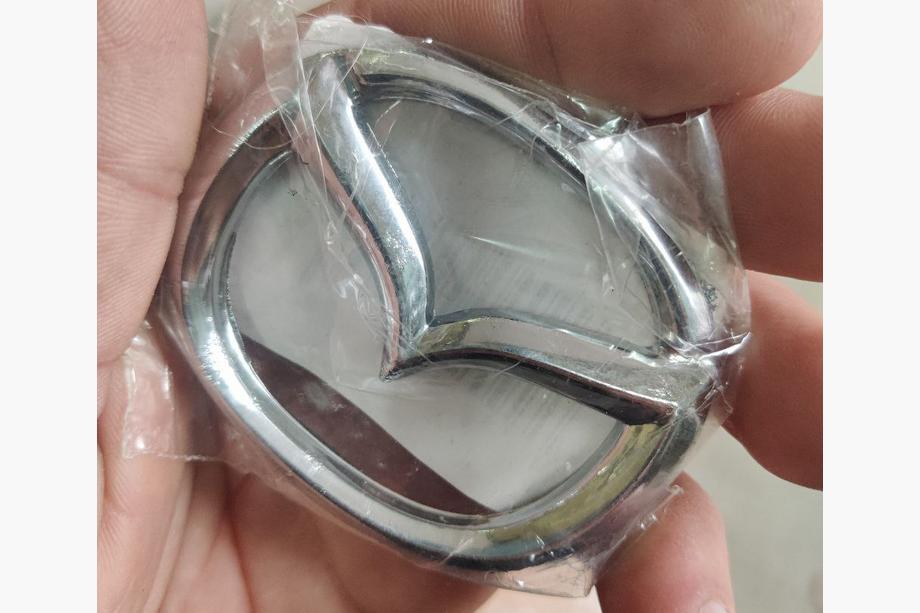 Mazda Znižano Mazda emblem (65 x 50 mm) Fotografija 4