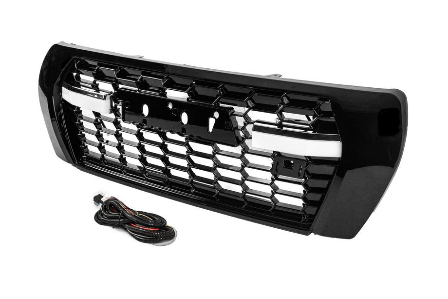 Toyota Land Cruiser 200 2007–2021 Maska hladilnika 2012-2016 (GR Sport LED) Fotografija 2