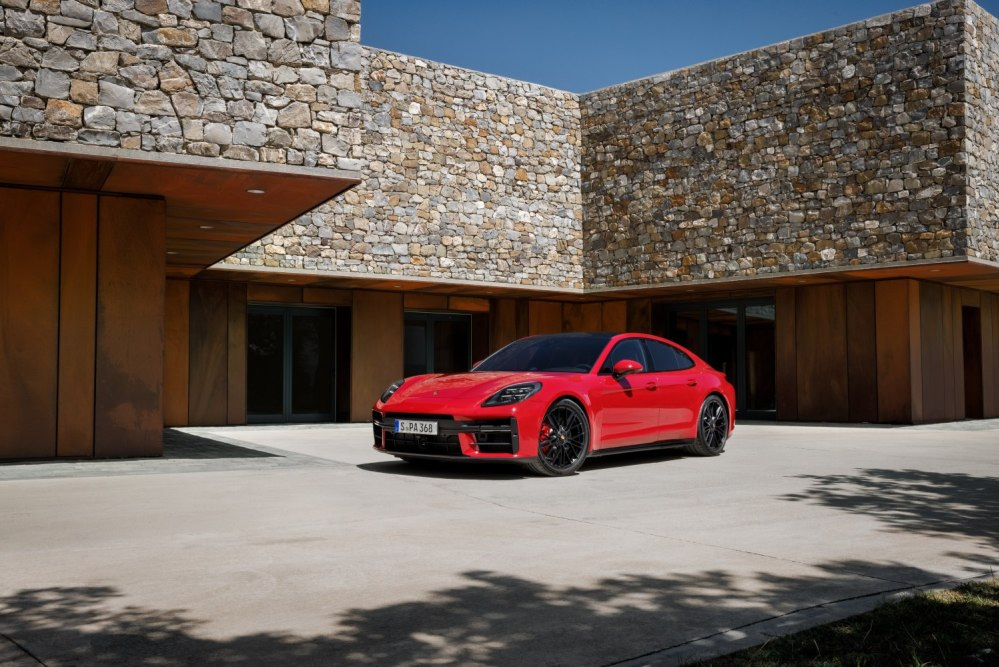 Test 500-konjskega Porsche Panamera GTS (G3) 2024