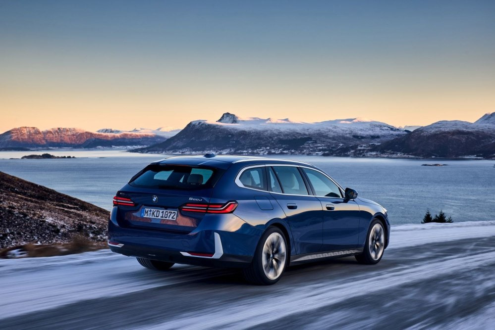 BMW 5 Series Touring (G61) 2024: pregled karavana