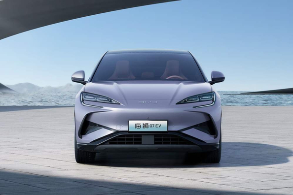 BYD Sea Lion 07: Električni crossover za dinamično življenje