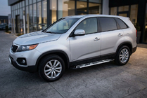 Kia Sorento II XM 2009–2014 Stranske stopnice Sunrise (2 kos, aluminij) fotografija 1