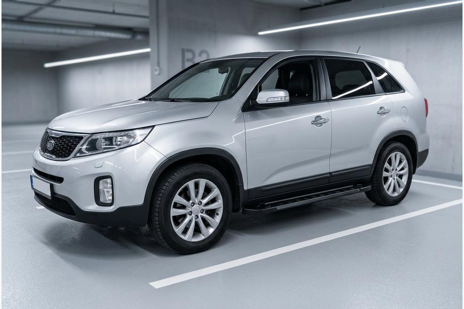 Kia Sorento II XM 2009–2014 Stranske stopnice RedLine Black (2 kosa, aluminij) Image