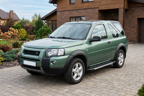 Land Rover Freelander I 1997–2006 Stranske stopnice RedLine V1 (2 kos, aluminij) fotografija 1