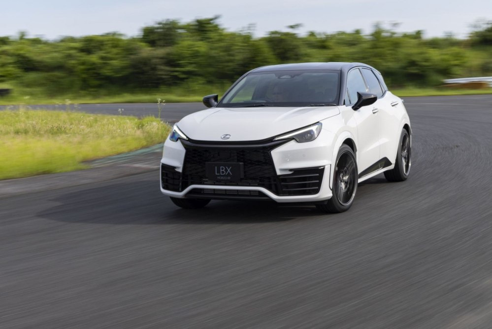 Test Lexus LBX Morizo RR: športni poudarek v premijskem razredu