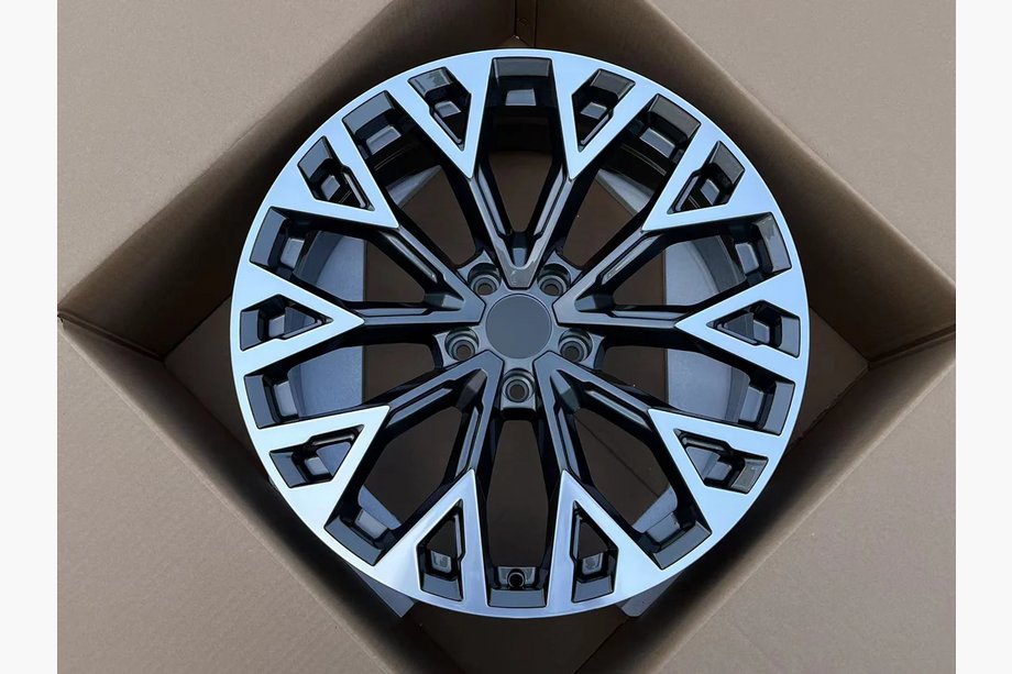 Audi A3 2020– Kovana OEM platišča R19 (4 kosi) Image
