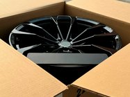 Audi Q8 2018– Kovana OEM platišča R22 V3 (4 kosi) fotografija 6