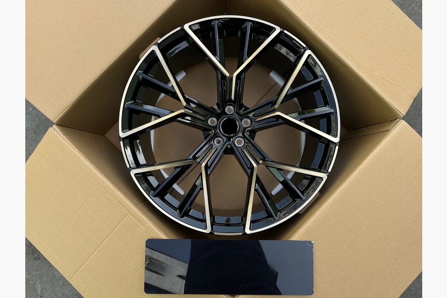BMW serija 7 G11/G12 2015–2022 Kovana platišča OEM R24 (4 kos) Image