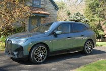 BMW iX (I20) 2022– Kovana platišča OEM R22 (4 kos) fotografija 7