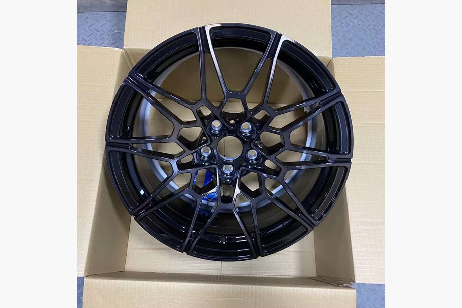 BMW serija 4 G22/23/26 2020– OEM kovana platišča R19 R20 V3 (4 kosi) Image