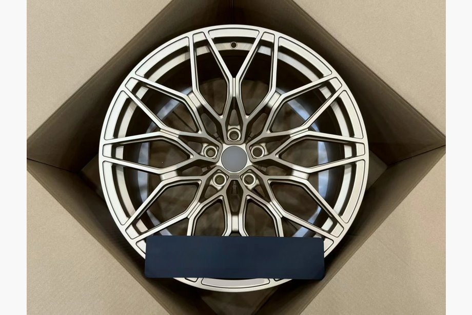 BMW serija 2 G42 2021– OEM kovana platišča R19 R20 V3 (4 kosi) Fotografija 2