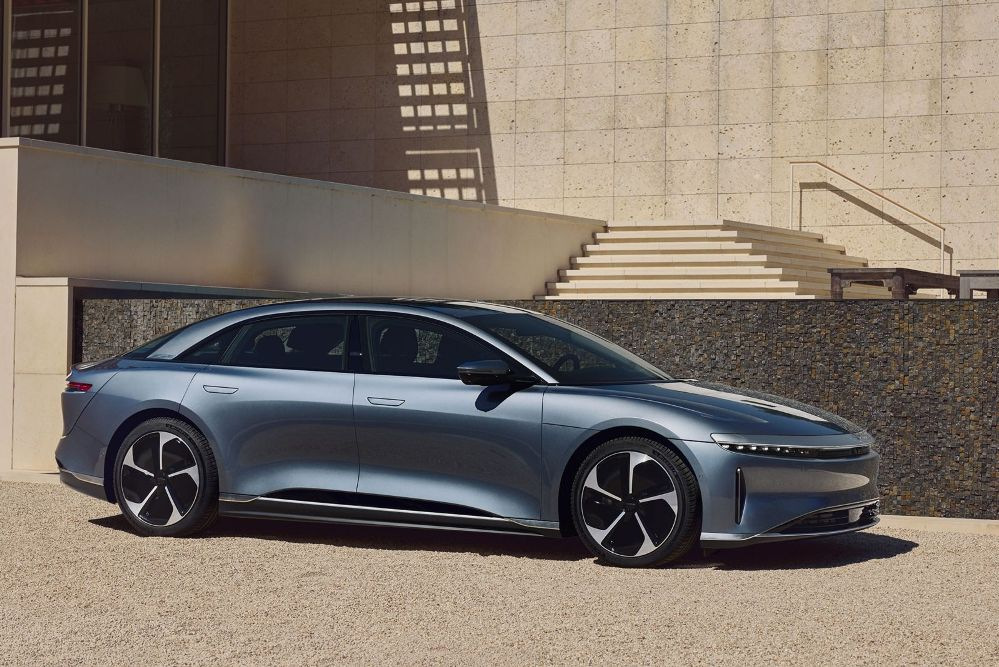 Pregled Lucid Air Touring: razkošje in inovacije v vsaki podrobnosti