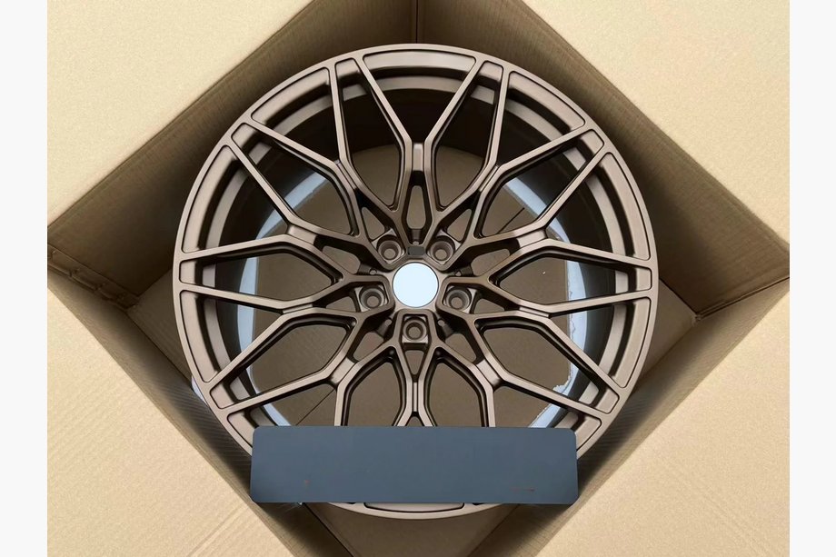 BMW serija 4 G22/23/26 2020– Kovana OEM platišča R19 R20 V5 (4 kos) Image