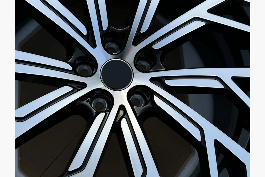 BMW serija 4 G22/23/26 2020– Kovana platišča OEM R20 V4 (4 kosi) Fotografija 9