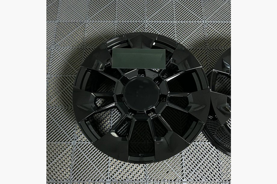BMW XM G09 2022– Kovana platišča OEM R22 V2 (4 kos) Image