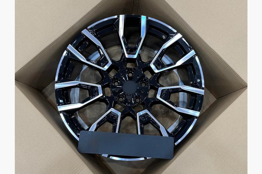 BMW XM G09 2022– Kovana platišča OEM R21 V2 (4 kos) Image