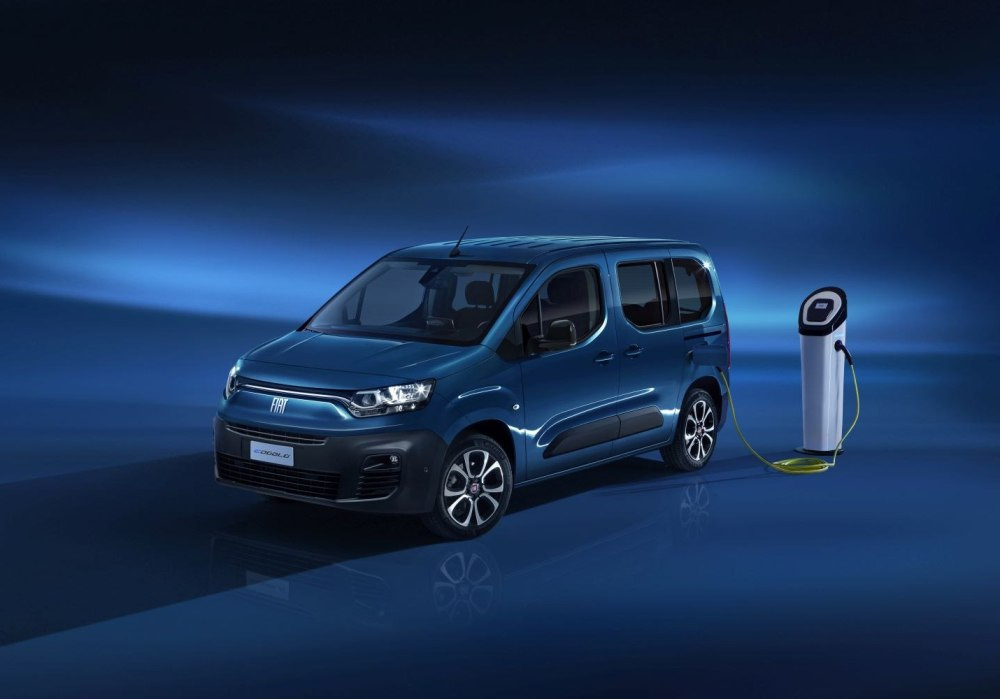 Test Fiat E-Doblo: tehnični podatki, oprema, fotografije