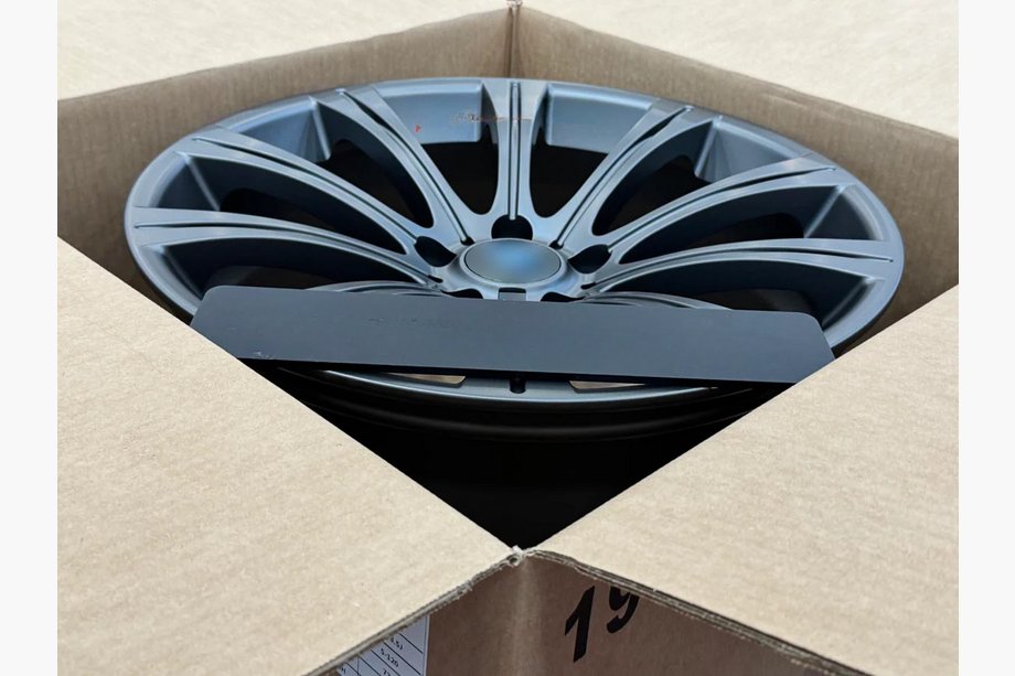 BMW serija 5 F10/F11 2010–2016 Kovana OEM platišča R19 (4 kosi) Fotografija 7