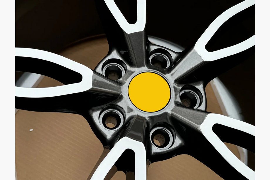Ferrari 458 Italia 2009–2015 Kovana OEM platišča R20 V2 (4 kosi) Fotografija 10