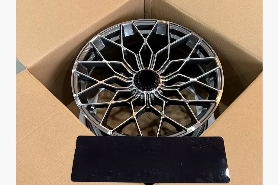 Lamborghini Huracan 2014– Kovana OEM platišča R20 R21 V1 (4 kos) Fotografija 11