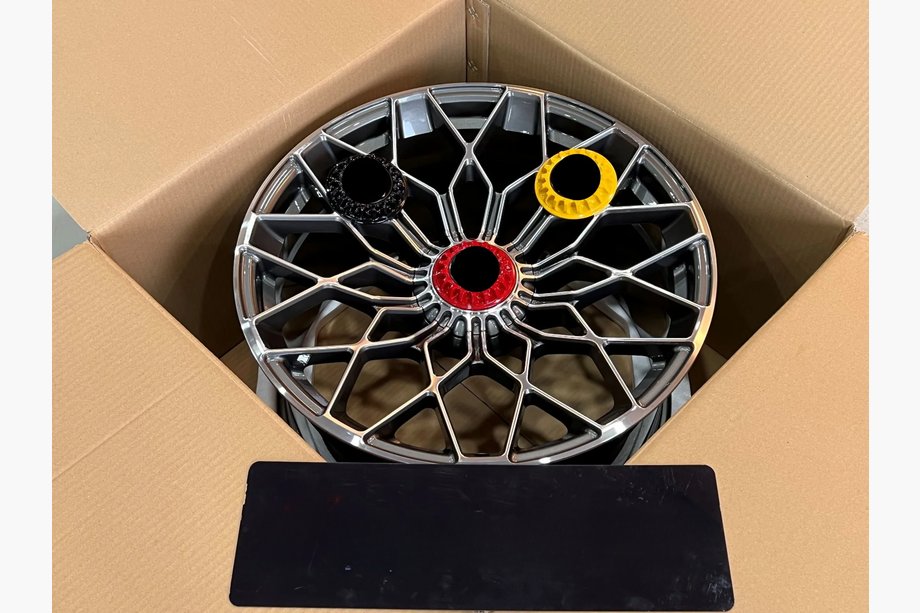 Lamborghini Huracan 2014– Kovana OEM platišča R20 R21 V1 (4 kos) Fotografija 12