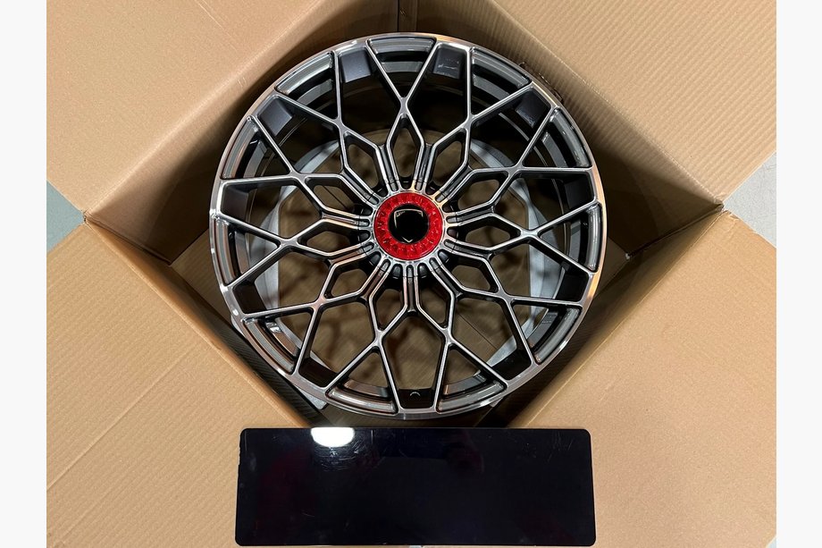 Lamborghini Huracan 2014– Kovana OEM platišča R20 R21 V1 (4 kos) Fotografija 1