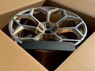 Lamborghini Urus 2018– Kovana platišča OEM R24 (4 kos) fotografija 14