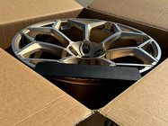 Lamborghini Urus 2018– Kovana platišča OEM R24 (4 kos) fotografija 15