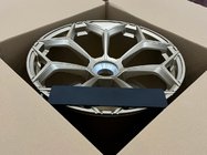 Lamborghini Aventador 2011–2022 Kovana OEM platišča R20/R21 V8 (4 kos) fotografija 4